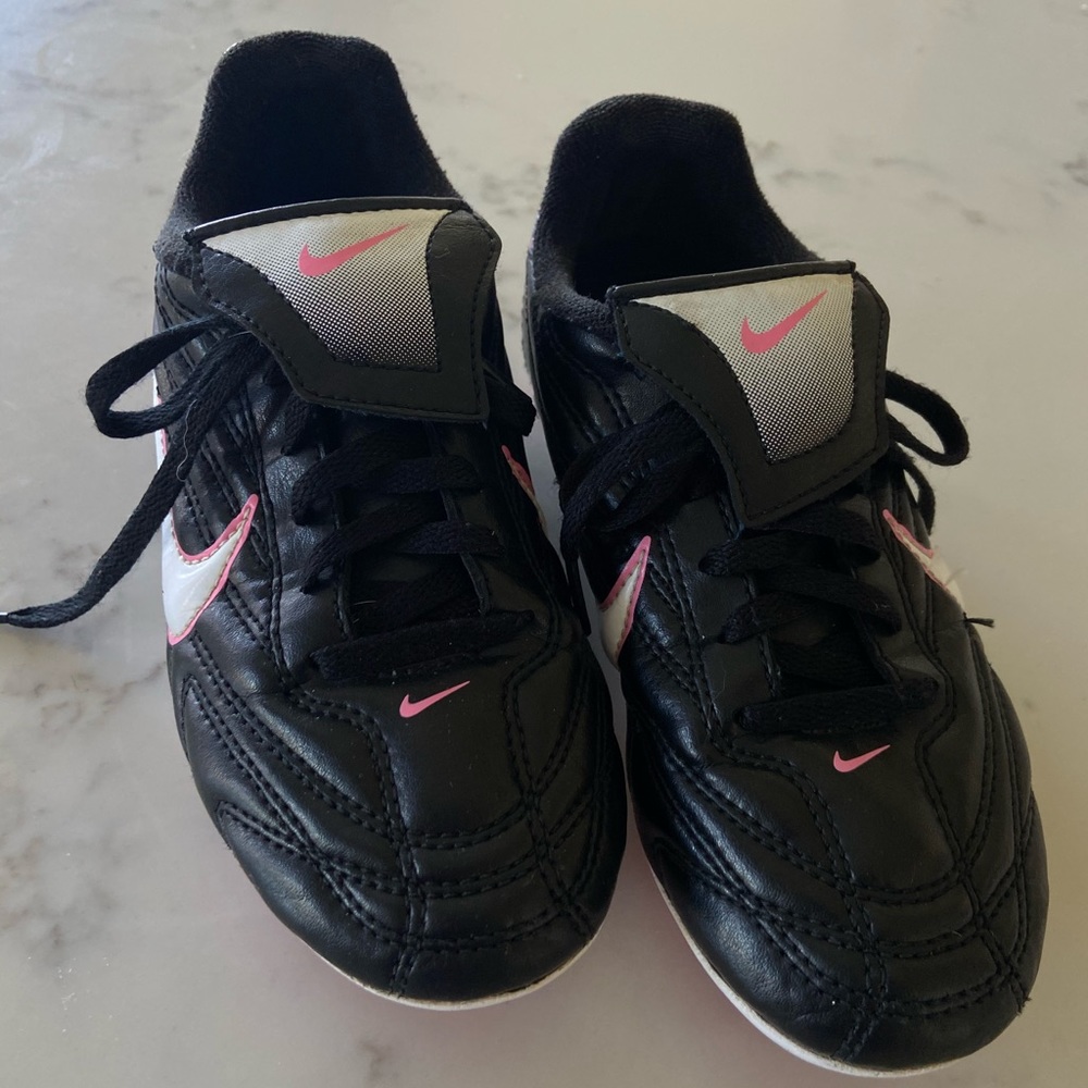Kids Nike cleats size 13